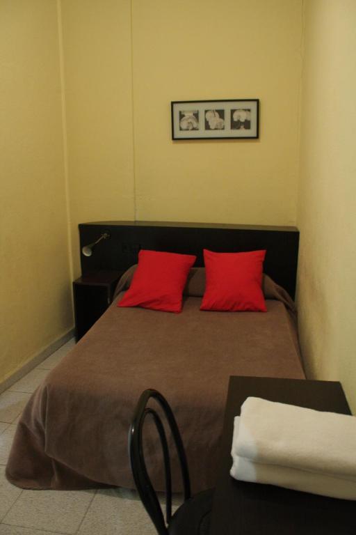 Hostal Baires Barcelona Bilik gambar
